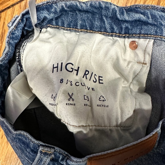 *LUCKY BRAND* Light Wash High Rise 80’s Curve Relaxed Jeans Size 8/29 - Picture 10 of 10